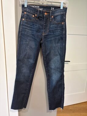 J.Crew 9" vintage slim-straight jean Sz 24